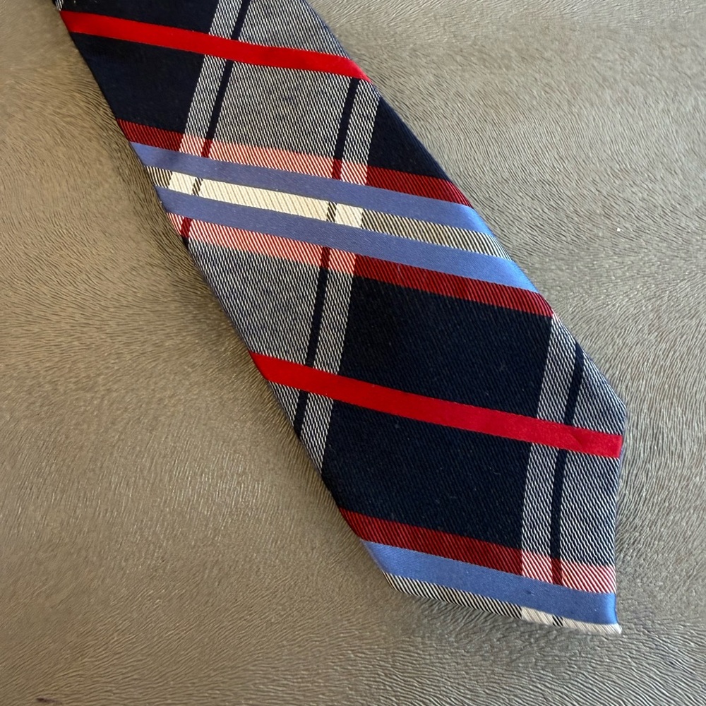 Ben Sherman Classic Plaid Men's Tie in Red and Blue.